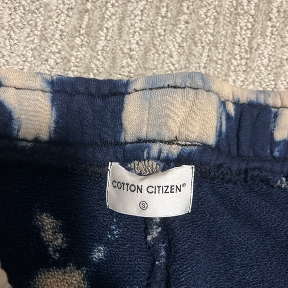 Cotton citizen blue and cream tie dye sweats - Picture 4 of 4